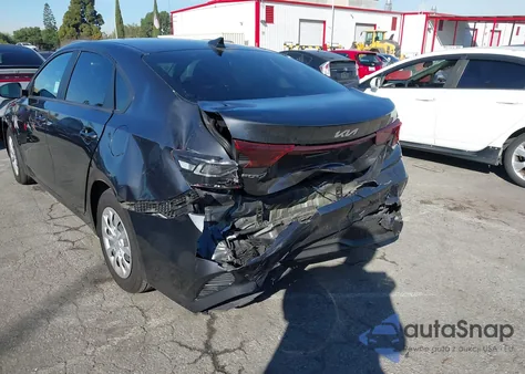 2022 Kia Forte Fe из США, поврежденный, VIN 3KPF24AD5NE426021